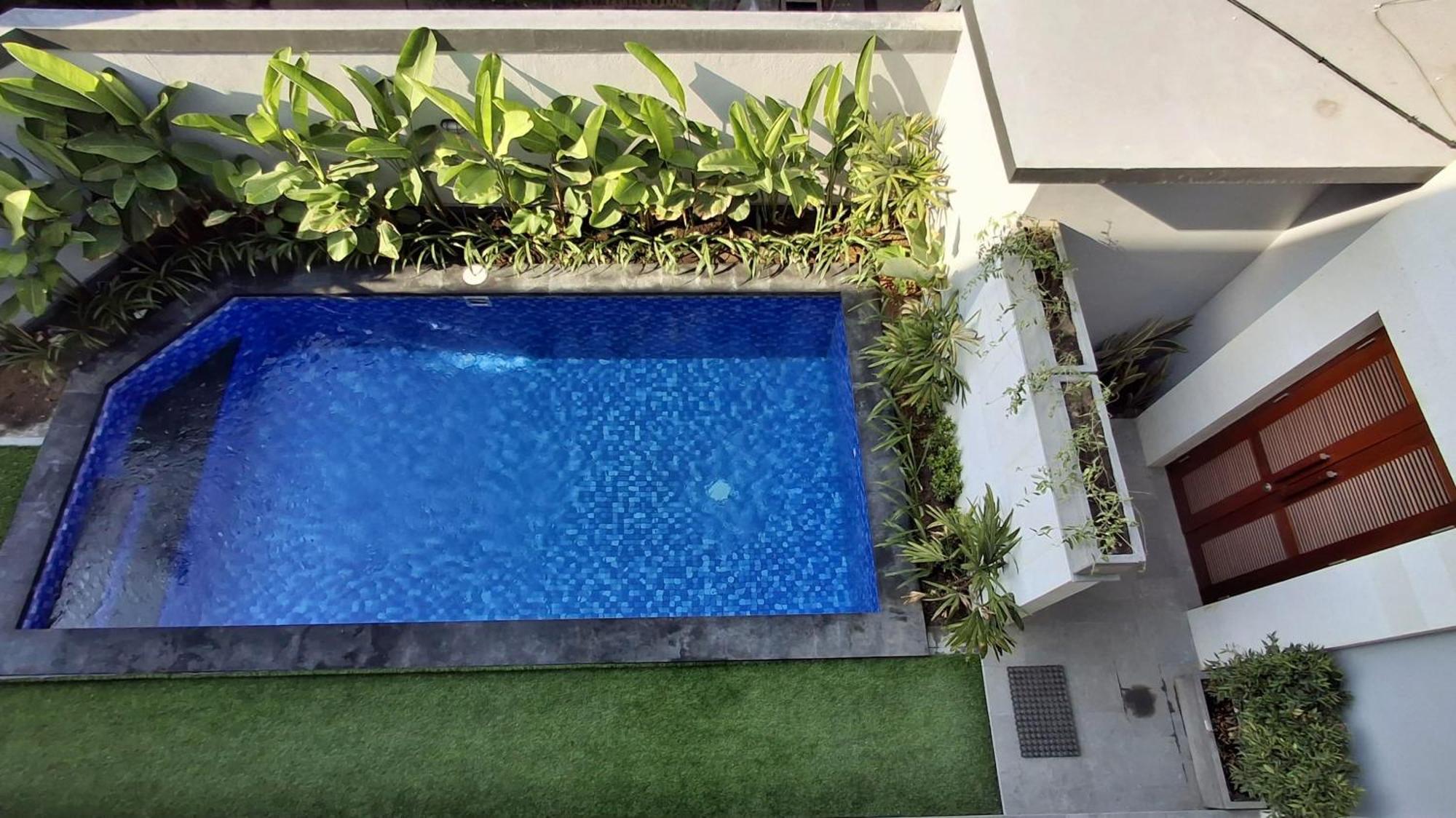 Kutus Bali Guesthouse サヌール エクステリア 写真